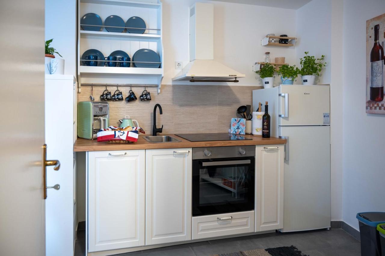 Apartment Montona Пула Екстериор снимка